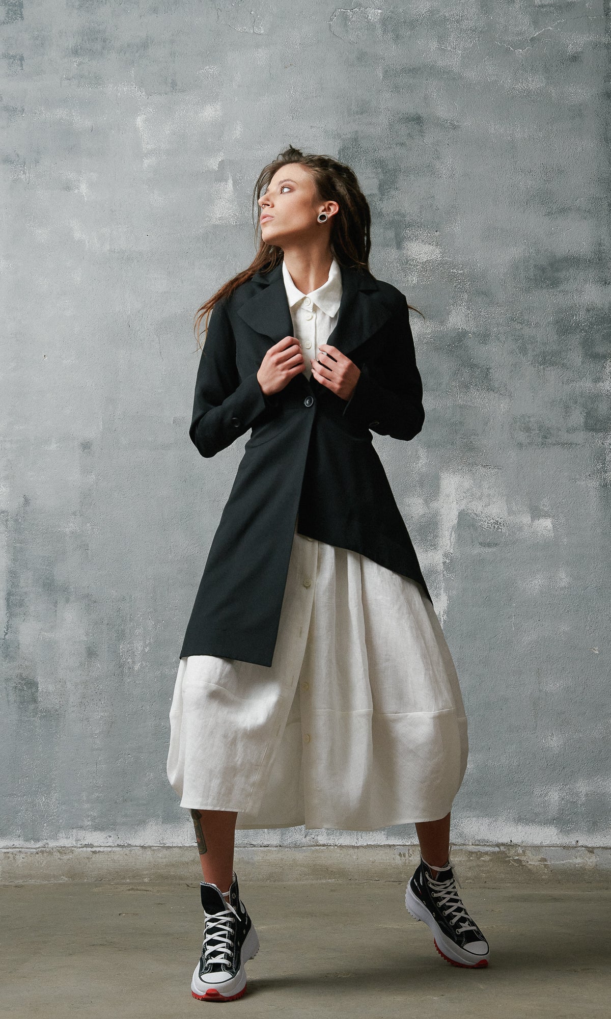 Asymmetric Buttoned Blazer - Image 5