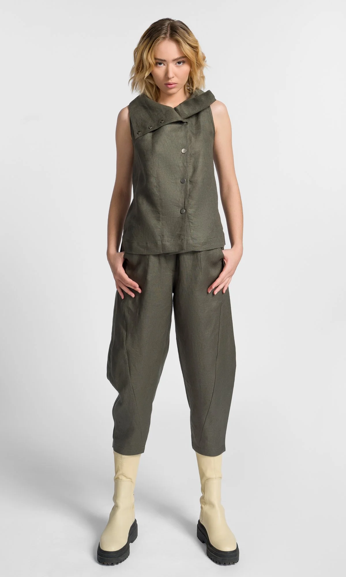 Curved Leg Linen Pants - Image 7