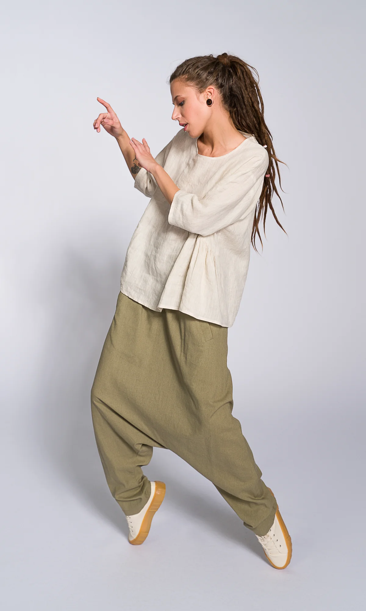 Deep Drop Crotch Linen Pants - Image 7
