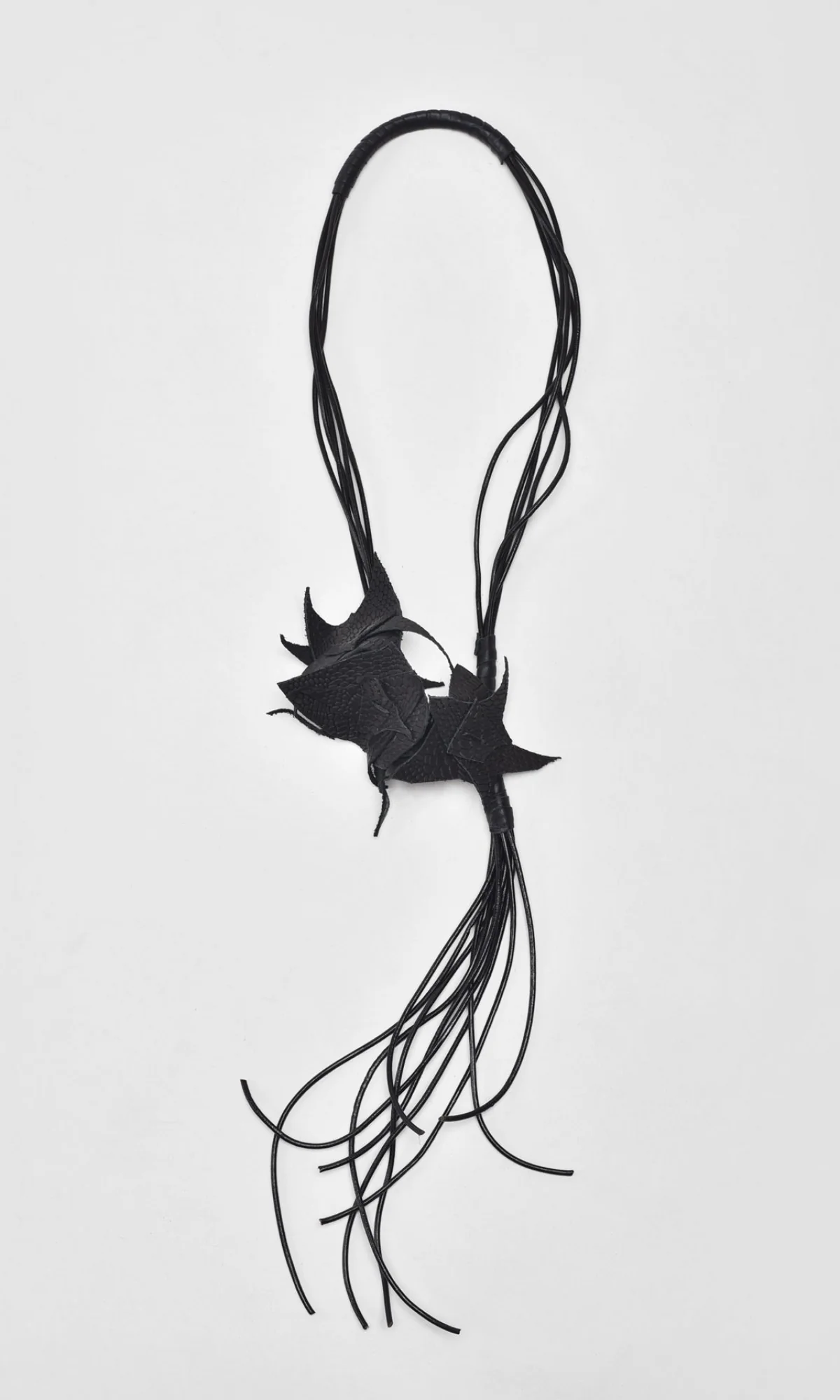 Dragon Leaves Passion Leather Necklace - Image 3
