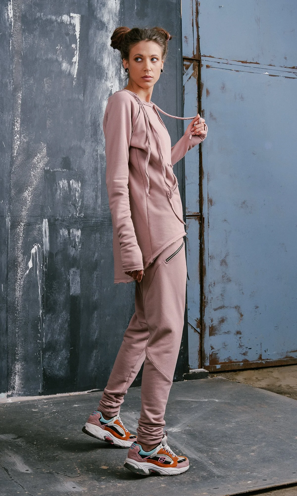 Drop Crotch Pants With Zipper Pockets - Image 3