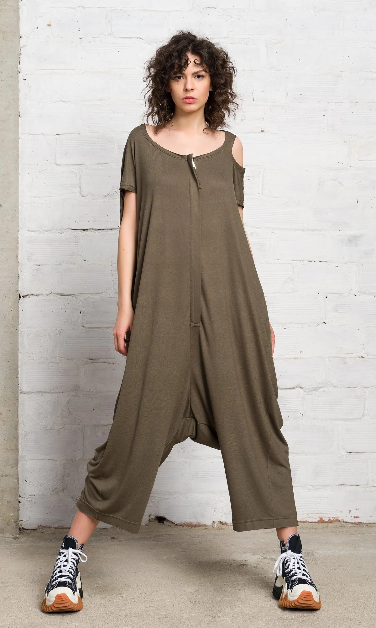 Front Zipper Baggy Jumpsuit - Image 3