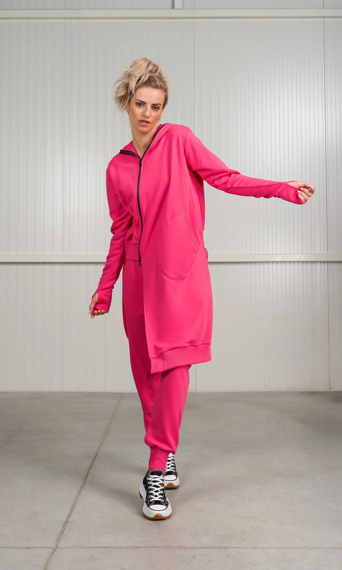 Hooded Sweatshirt with Asymmetric Length - Image 3