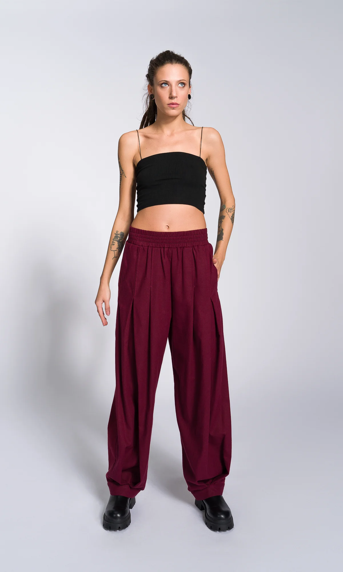 Linen Tuck Pants - Image 4