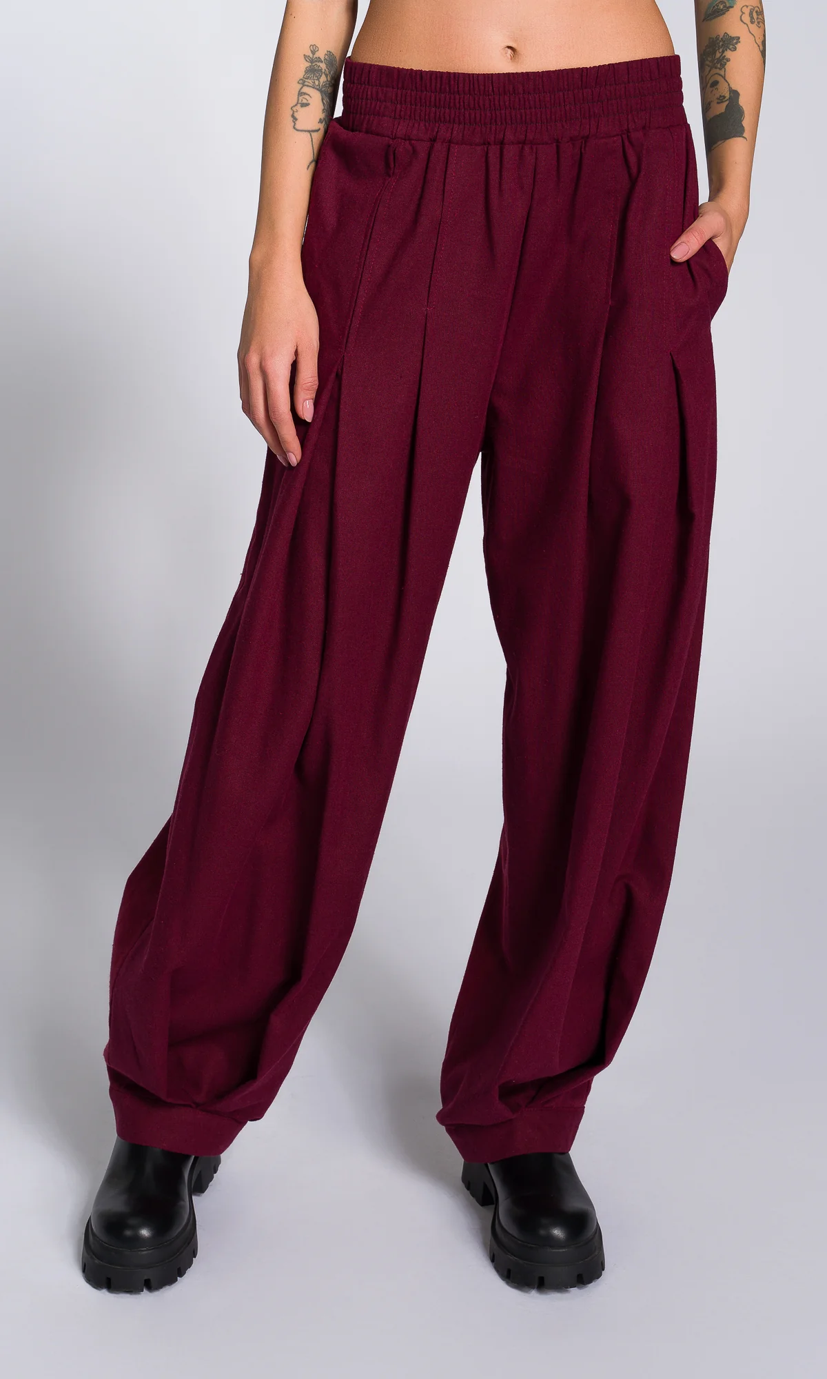 Linen Tuck Pants - Image 5
