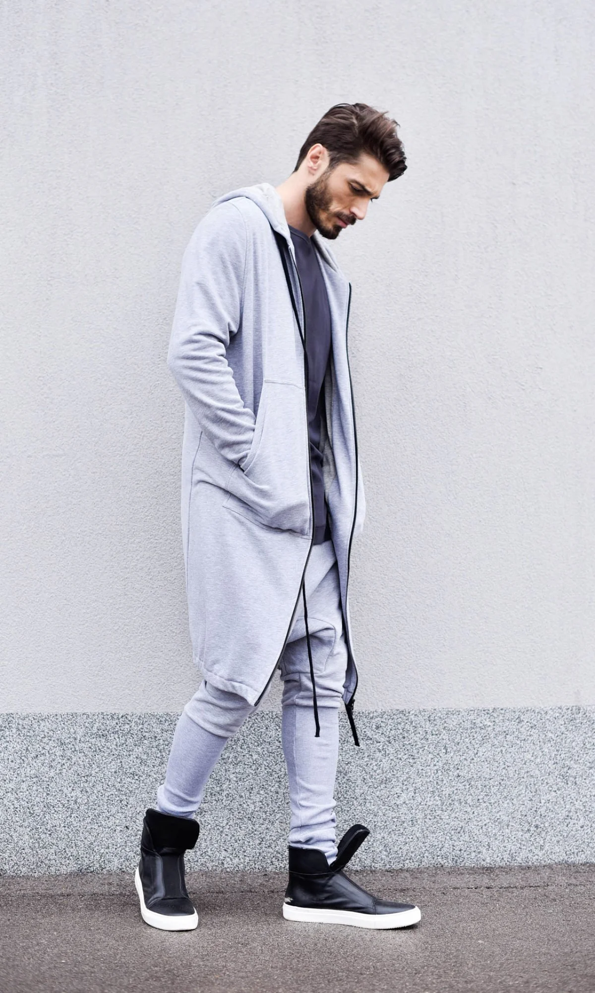 Long Hooded Zipper Sweatshirt - Image 10