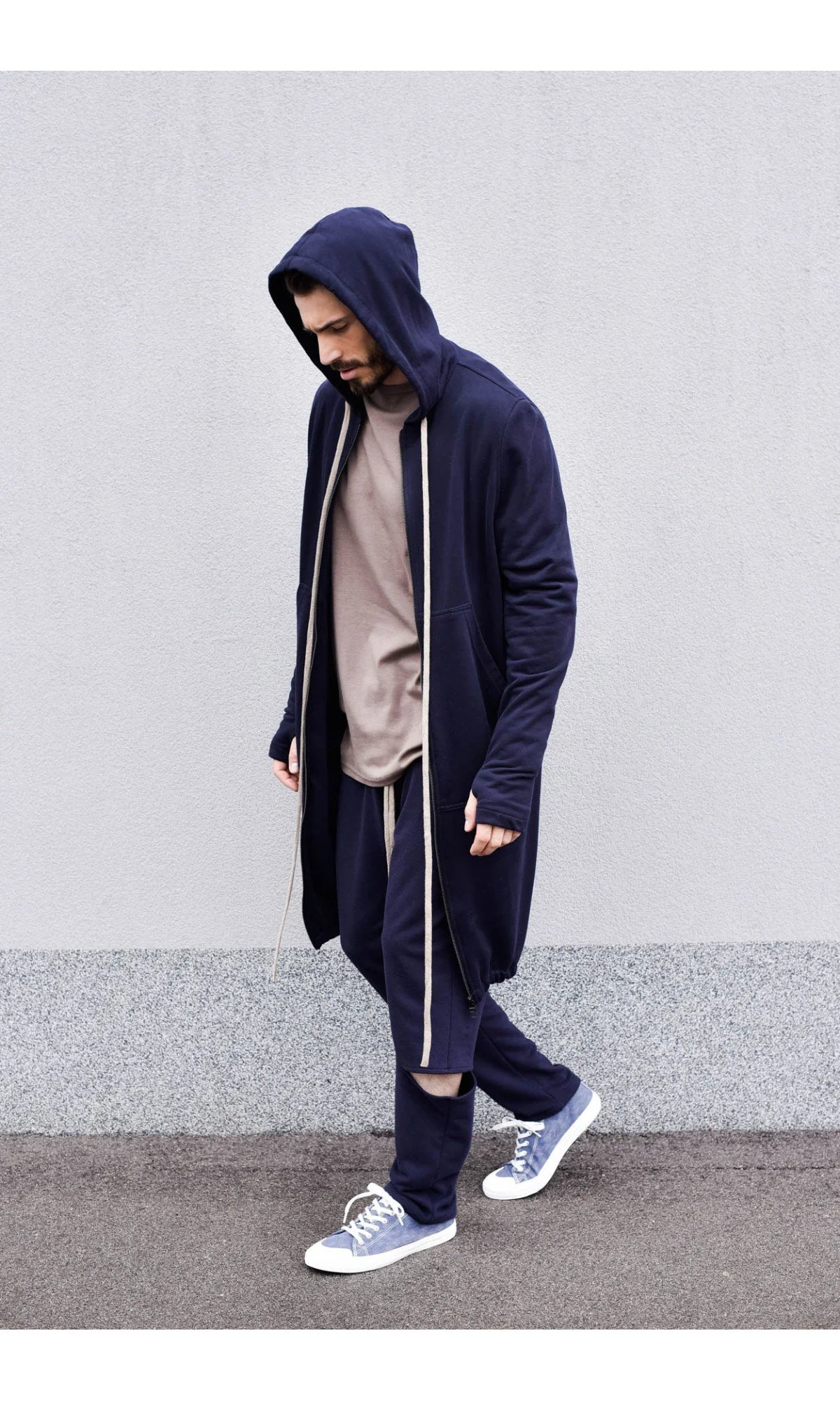 Long Hooded Zipper Sweatshirt - Image 5