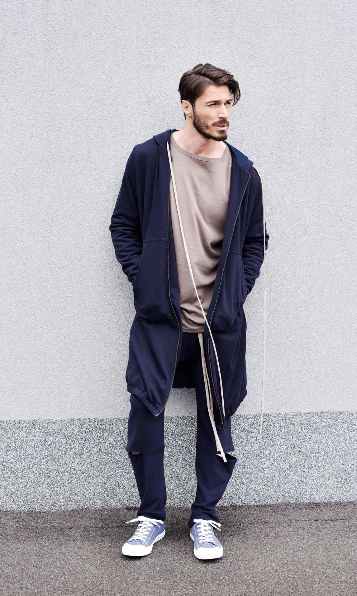 Long Hooded Zipper Sweatshirt - Image 7