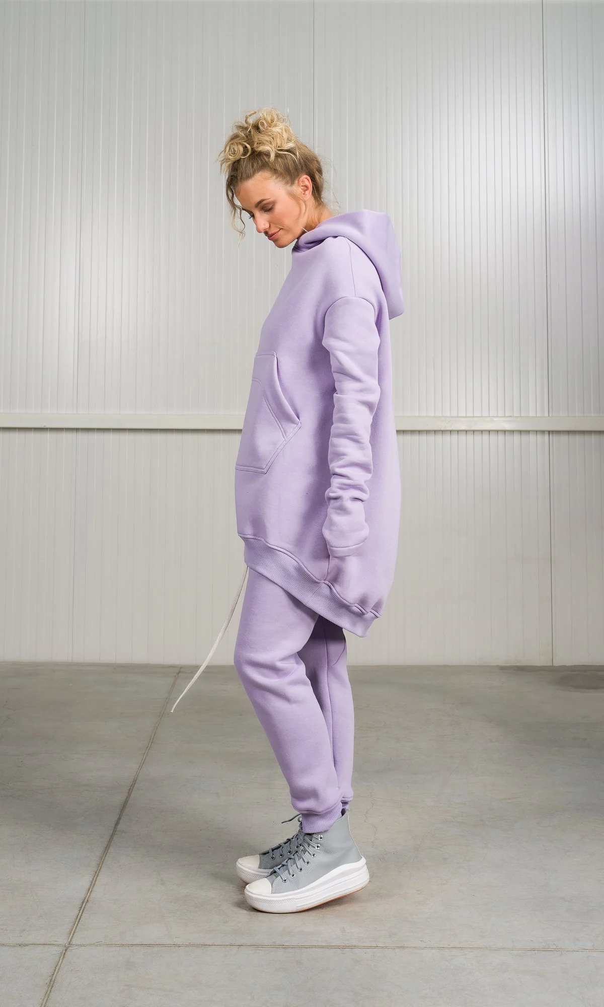 Long Hoodie with Dropped Shoulder - Image 3