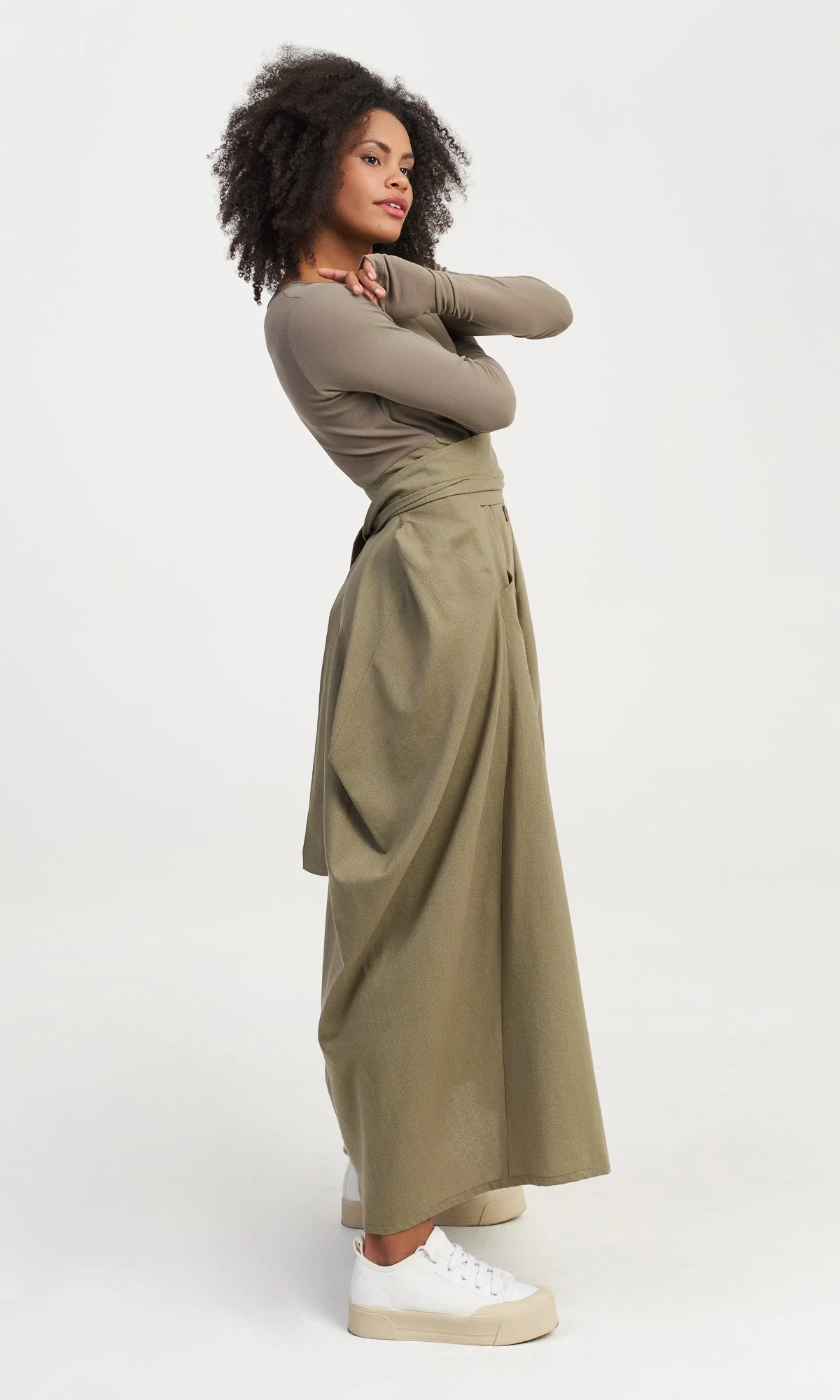 Maxi Dress with Belt - Image 10