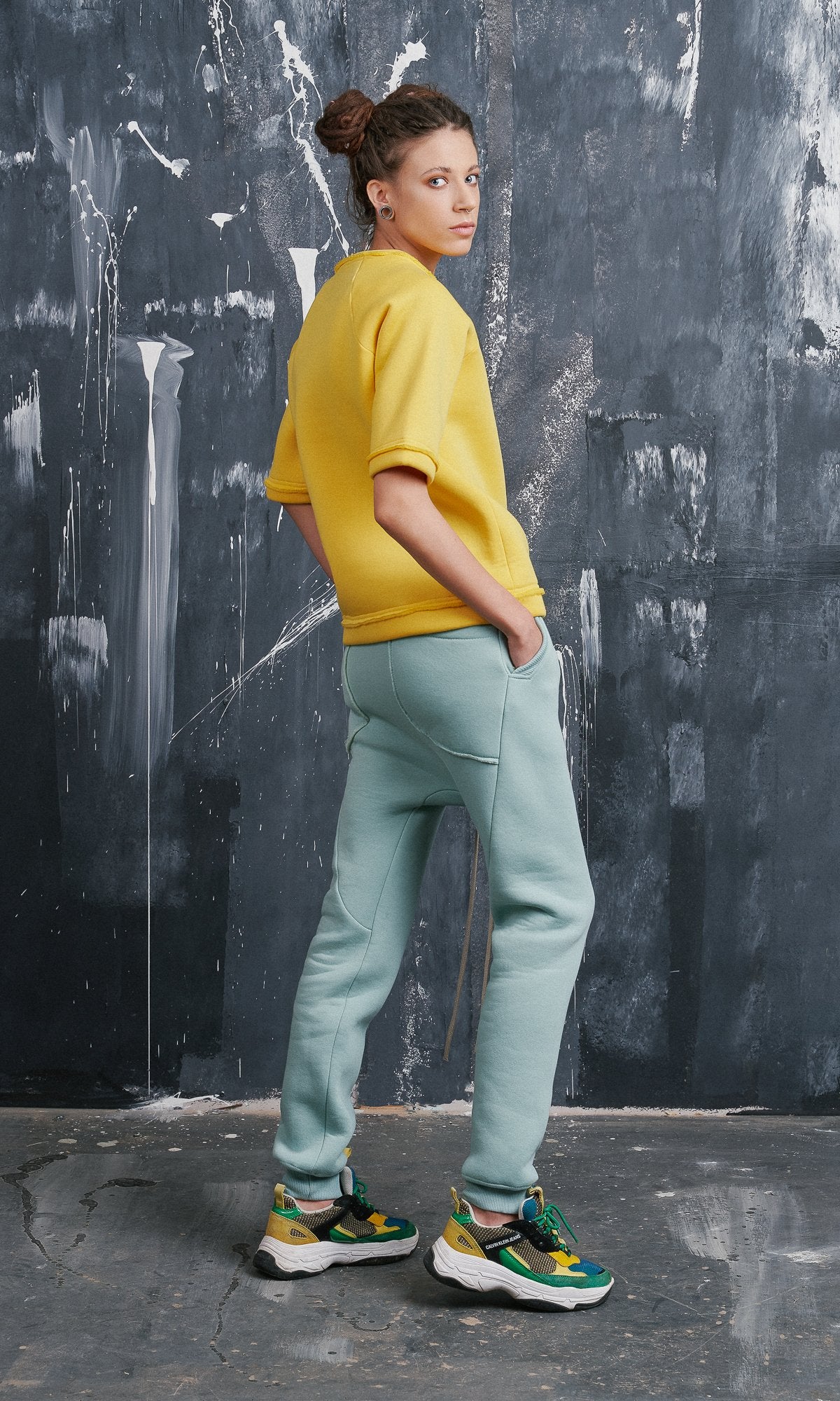 Mid Sleeve Warm Sweatshirt - Image 4