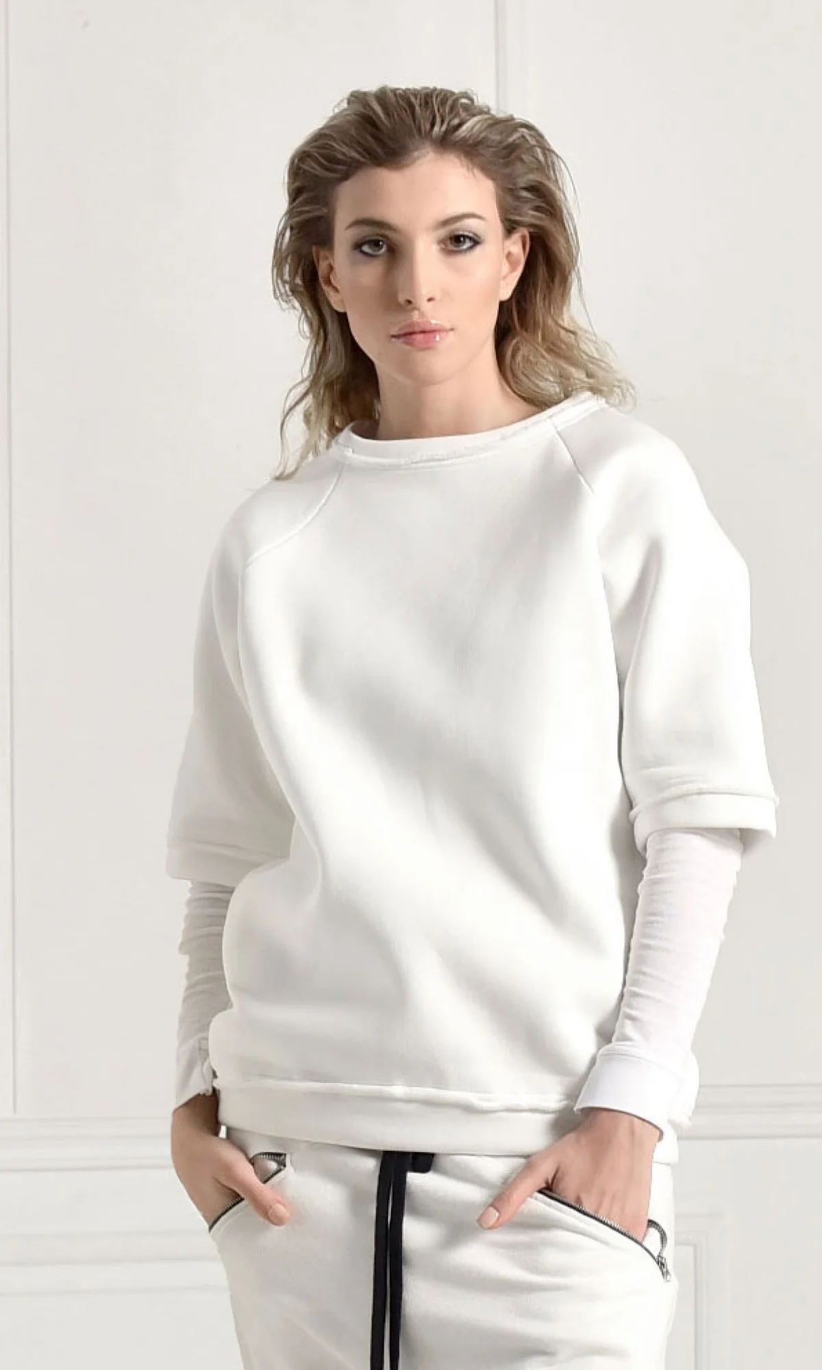 Mid Sleeve Warm Sweatshirt - Image 5