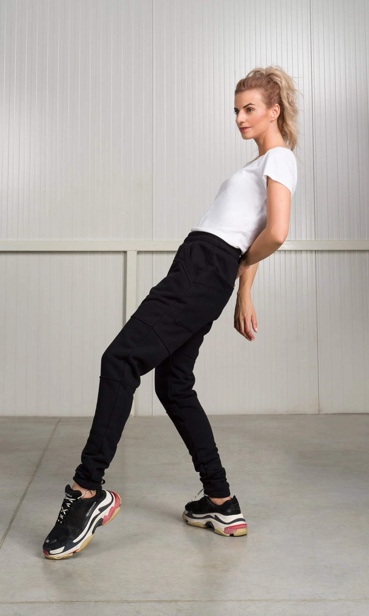 Seam Details Jogger Pants - Image 7