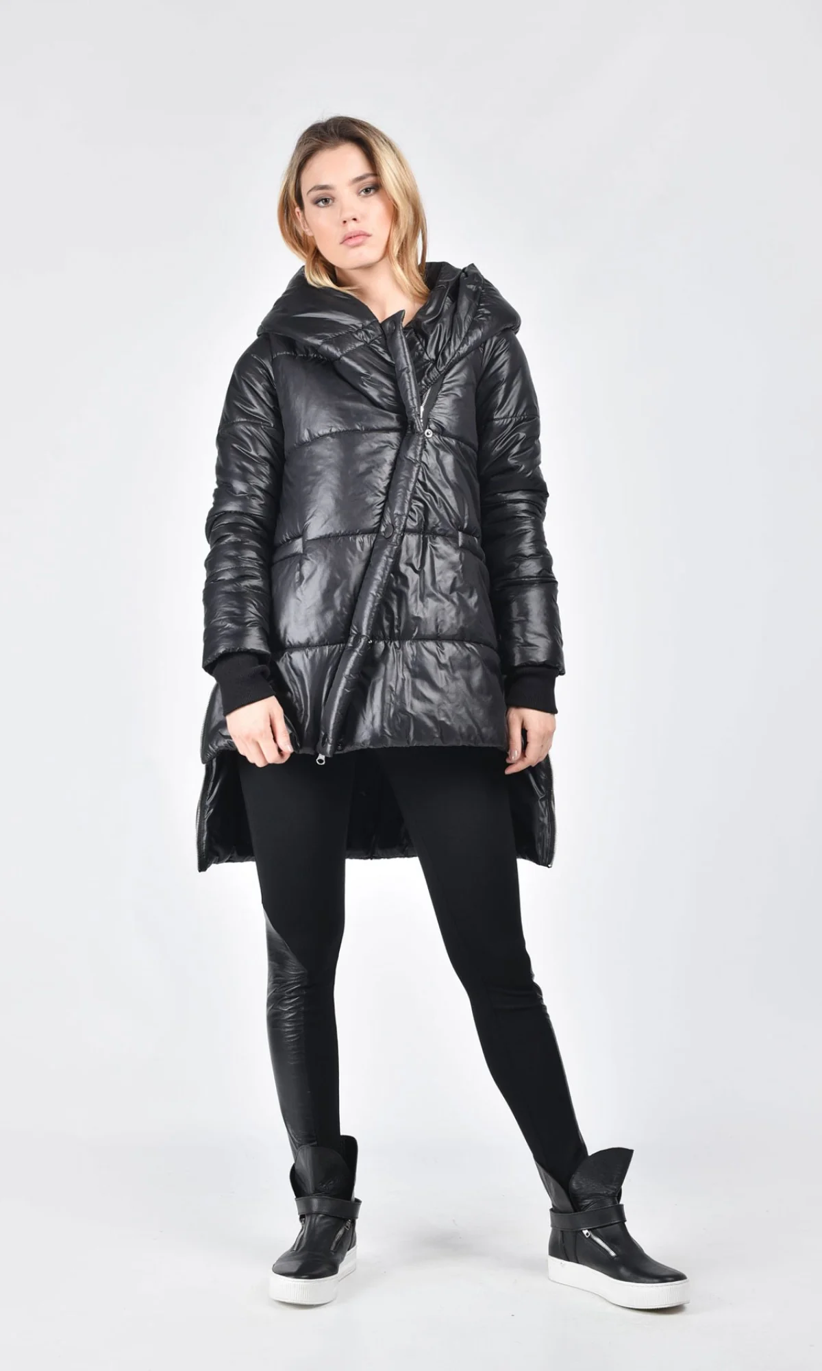 Side Zippered Quilted Jacket - Image 3