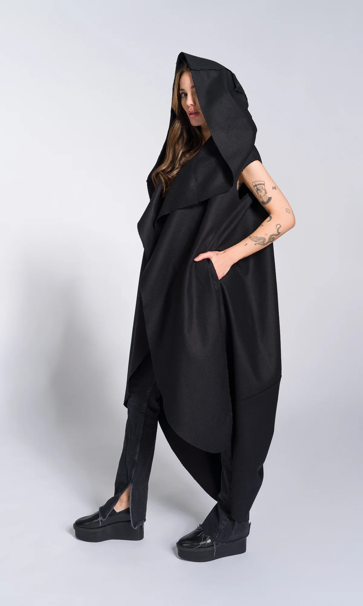 Sleeveless Cape Coat with Large Hood - Image 7