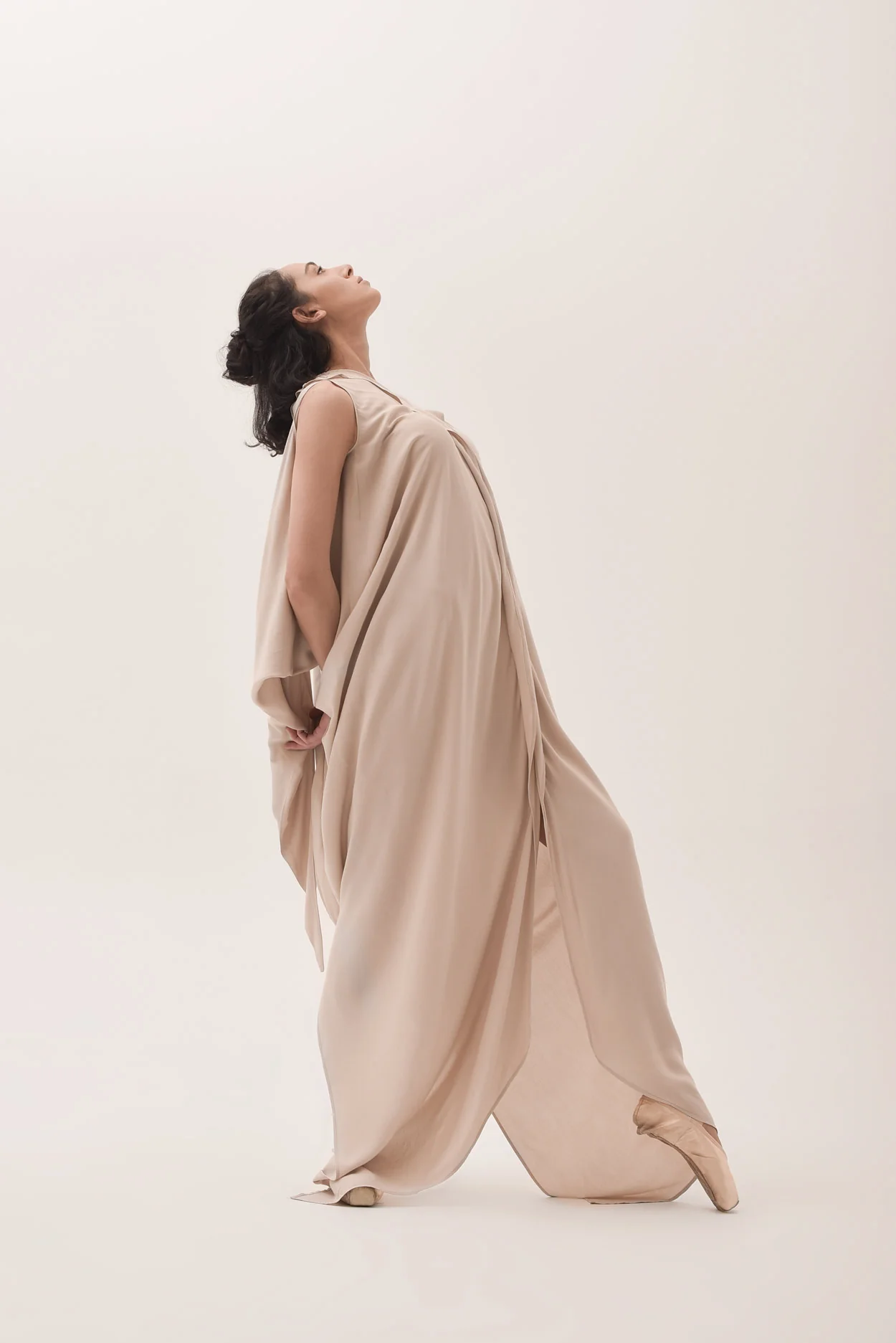 Sleeveless Flawless Dress - Image 3