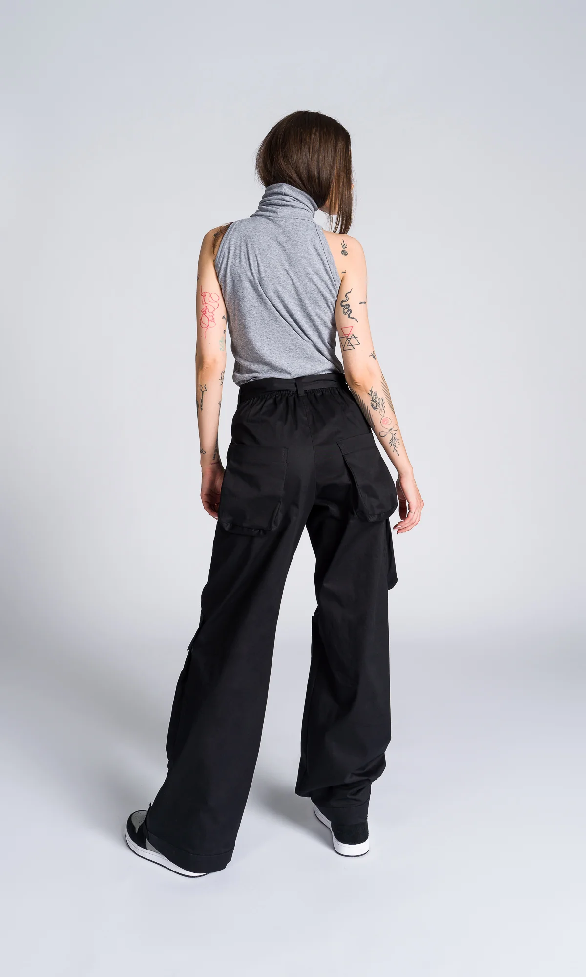 Sleeveless Turtleneck Top - Image 6