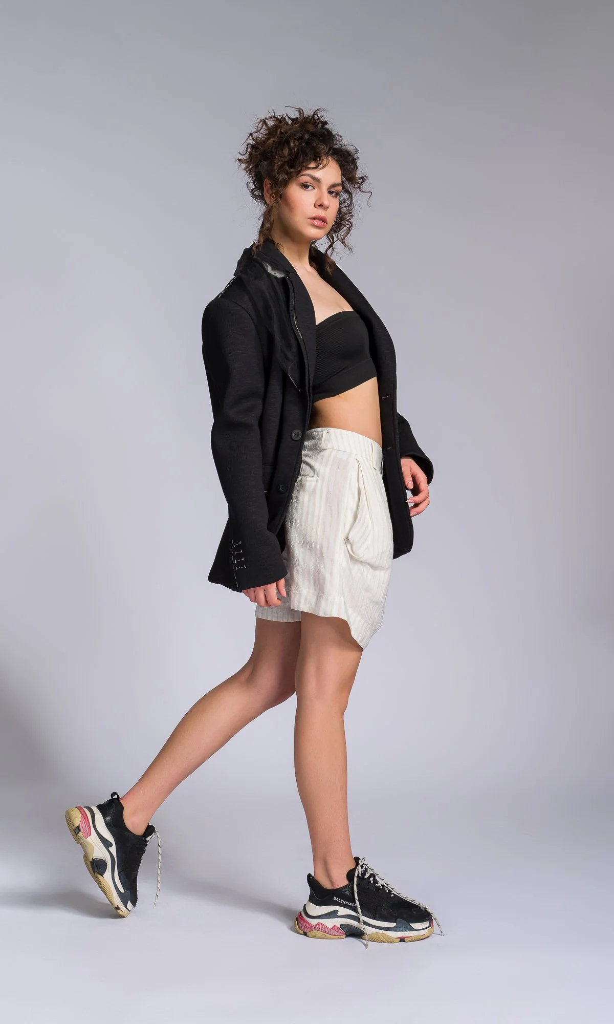 Twisted Baggy Seersucker Shorts - Image 3