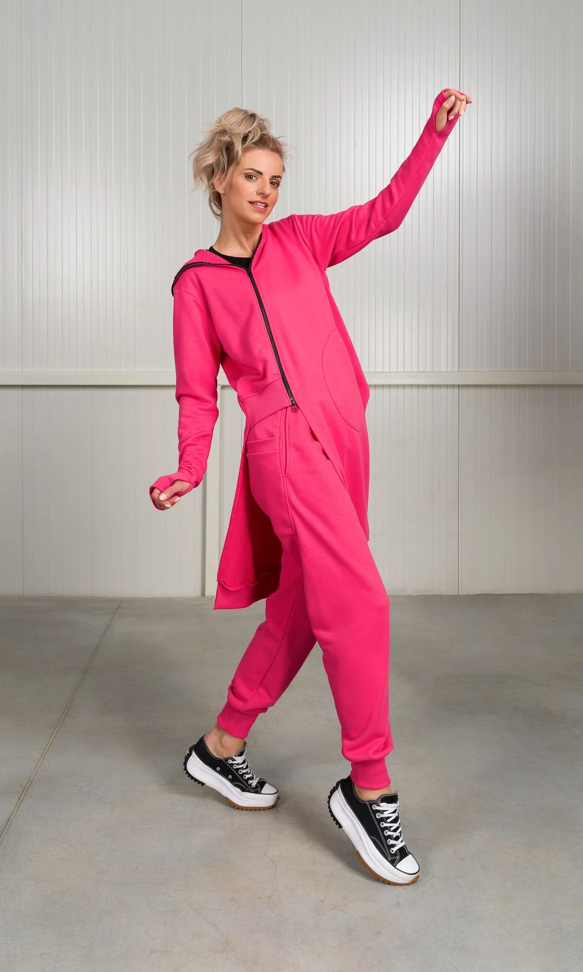 Two-piece Set of Hooded Asymmetric Sweatshirt and Cuffed Joggers - Image 3