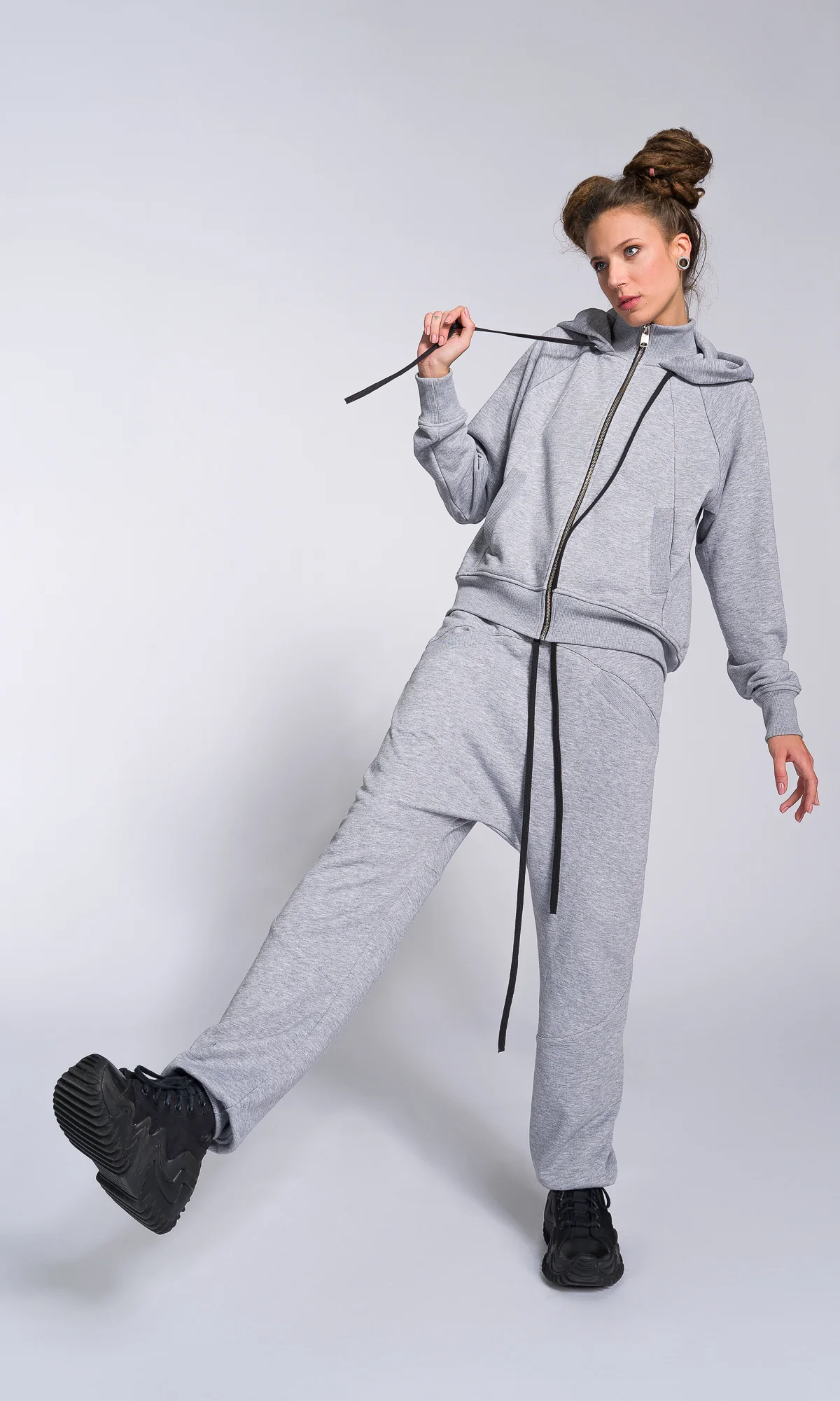 Zip-up Hooded Sweatshirt - Image 4